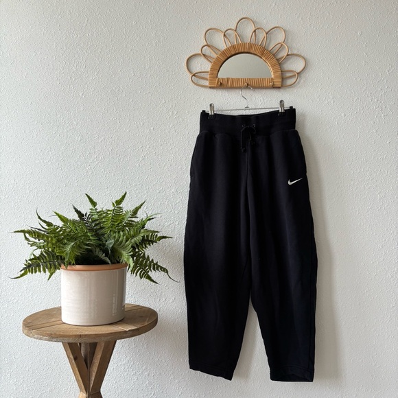 Nike Pants - Nike - Wide Legged Sweatpants - Black - Size S